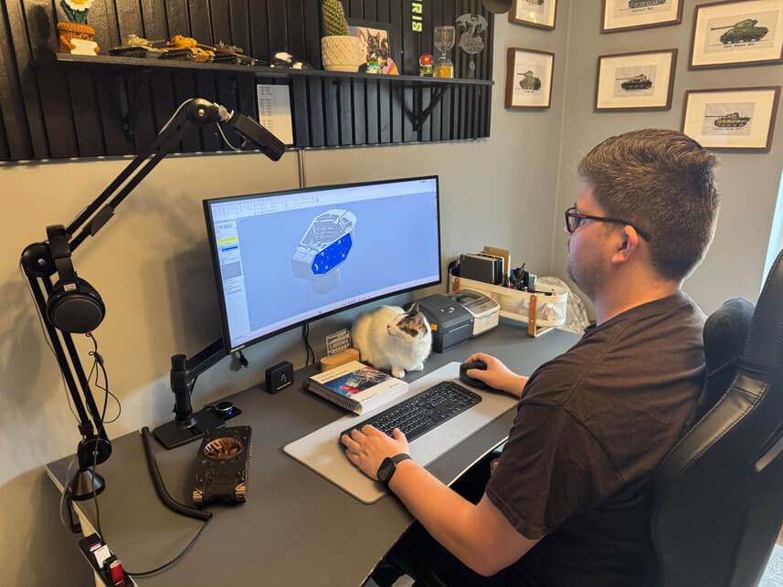 The Founder of 3dTankMod working on SOLIDWORKS